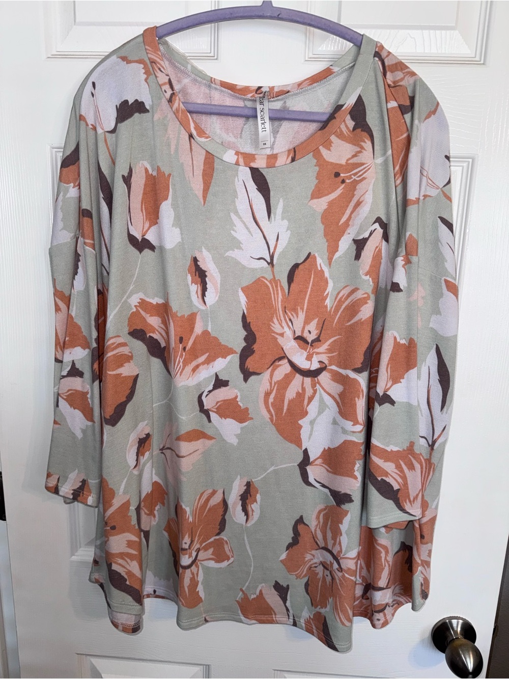 Dear Scarlett Floral Scoop-Neck Tunic in Olive & Orange - Women's Top